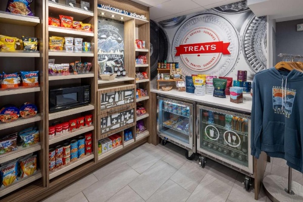 Hampton Inn By Hilton Asheville-Tunnel Rd. image 10