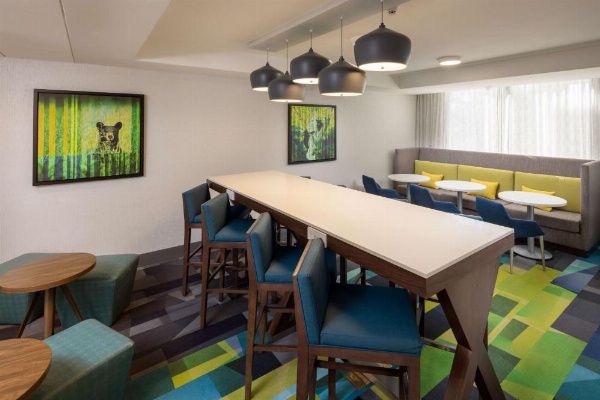 Hampton Inn By Hilton Asheville-Tunnel Rd. image 14